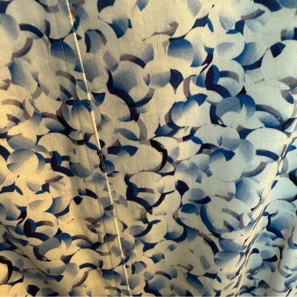St. John Collection Printed Midi Dress NWOT Size 10 - Picture 4 of 5